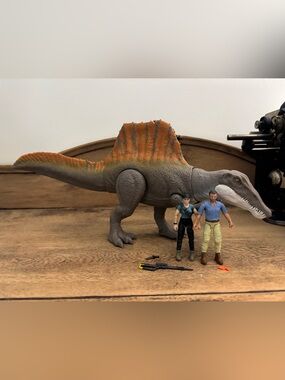 Jurassic World: Rebirth Spinosaurus Danger Set